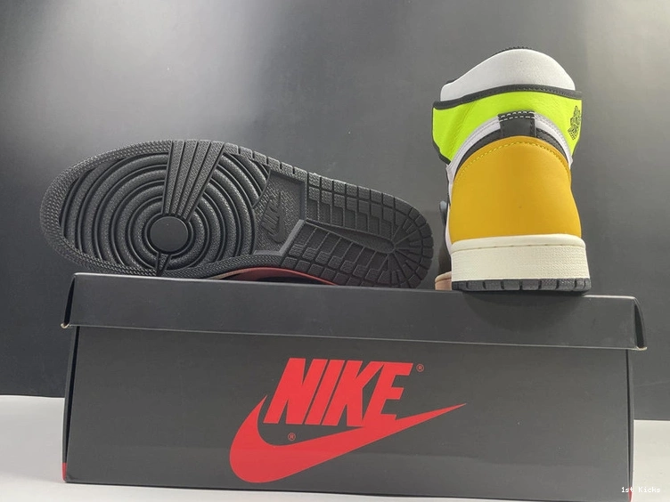 Jordan 1 Air Gold” “University  High   555088-118 OG 0319